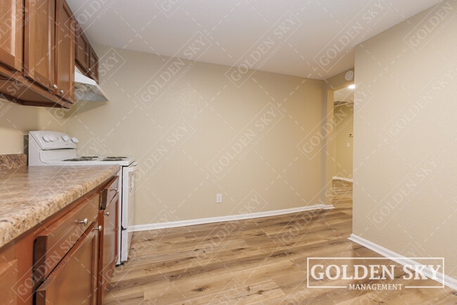 Photo - 1609 S Gharkey St Unit 1