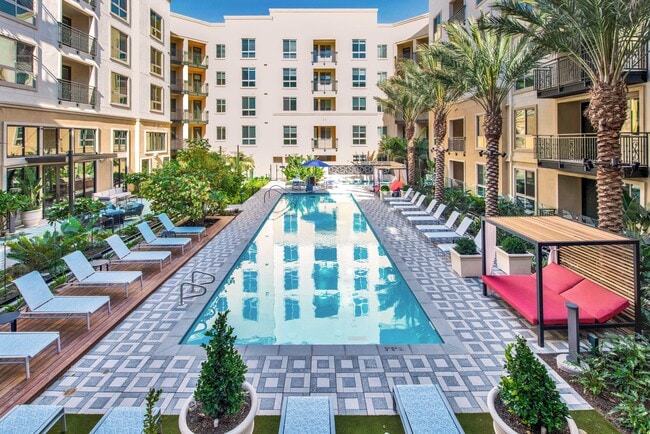 Bolsa Row Apartments, Courtyard Pool & Spa
