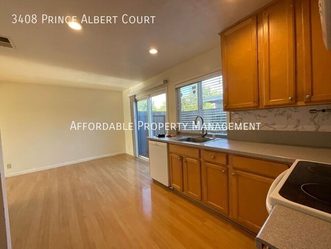 Photo - 3408 Prince Albert Ct