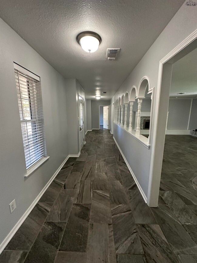 Photo - 4513 Martinique