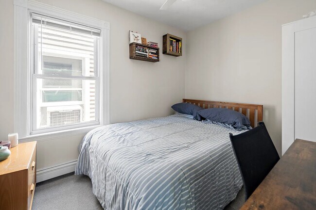 Photo - 39 Regent St Unit 3