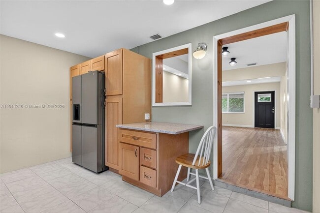 Photo - 4820 NE 1st Terrace