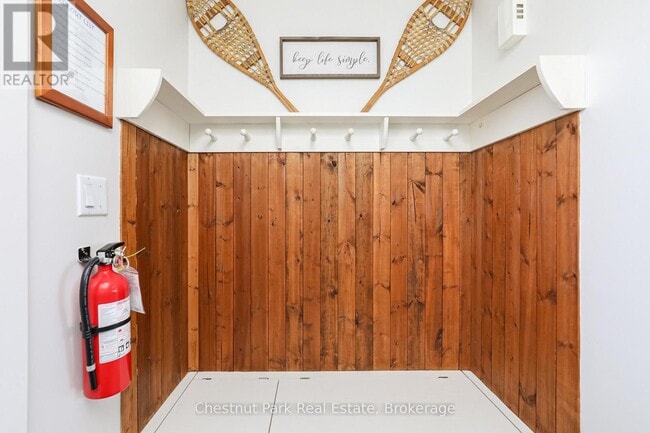 Photo - 125 Fairway Ct
