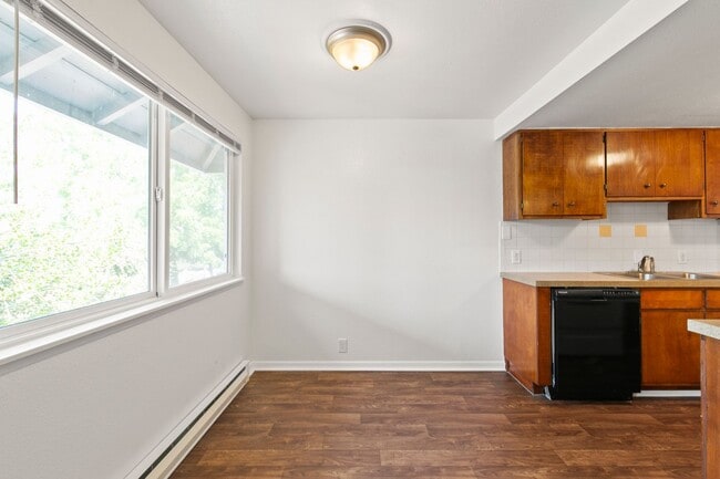 Photo - Park Ridge Apartments