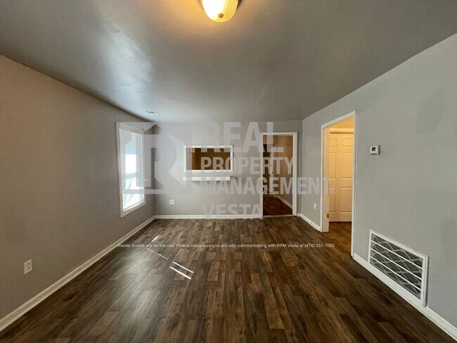 Photo - Charming Home on East Side of Macon