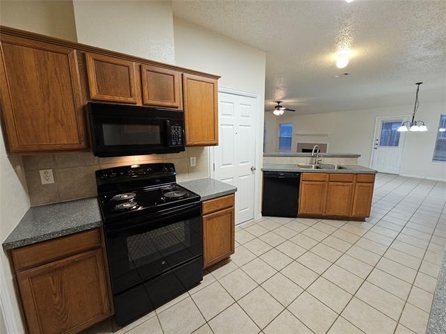 Photo - 212 Enchanted Ct