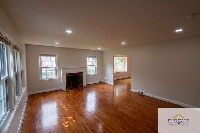 1907 Glen Ridge Rd