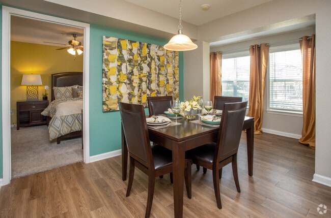 !BR,1BA-878SF - The Westcott Apartments