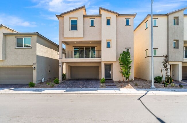 Building Photo - Modern North Las Vegas Retreat with Stylish Open-Concept Living!