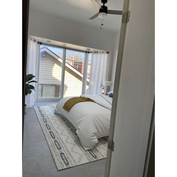 Back Bedroom - 5015 Tholozan Ave