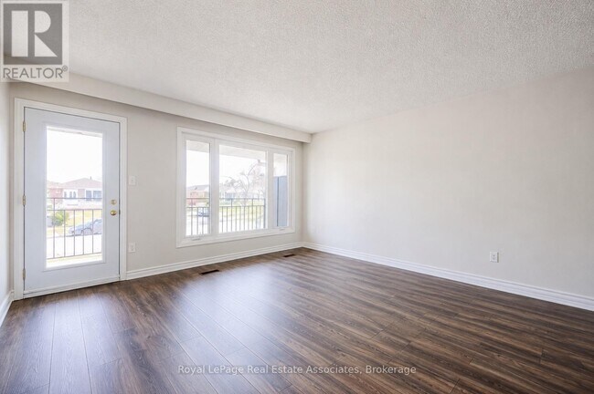 Photo - 2393 Whaley Dr