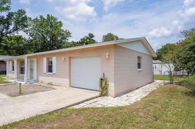 Photo - 1040 Dorado Dr