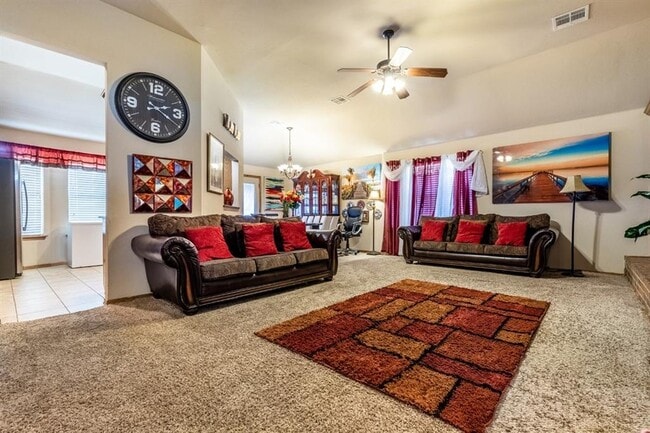 Photo - 8205 Hillers Rd