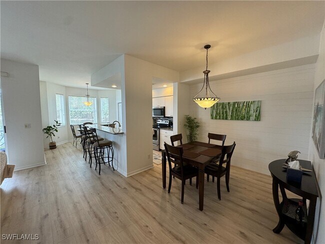 Photo - 7615 Arbor Lake Ct Unidad 413