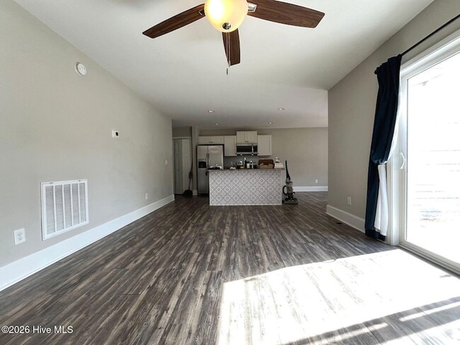 Photo - 203 S Pine St