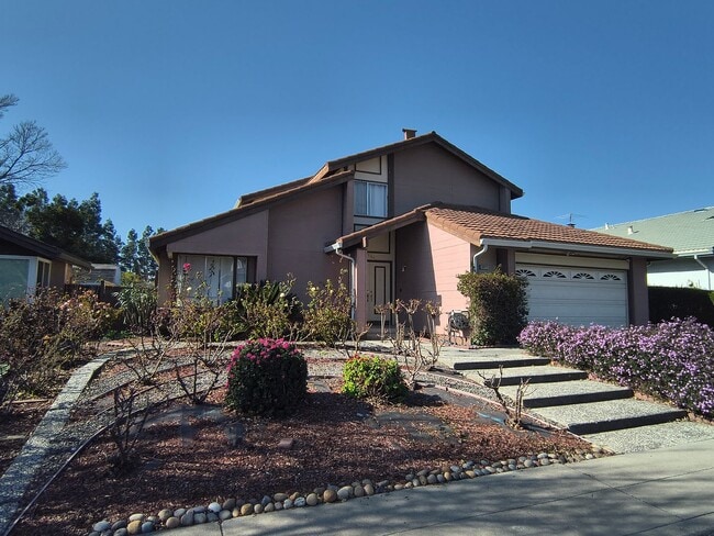 Photo - BEAUTIFUL TWO LEVEL 4BD/3BA HOME AVAILABLE IN MILPITAS, CA !!!!!!