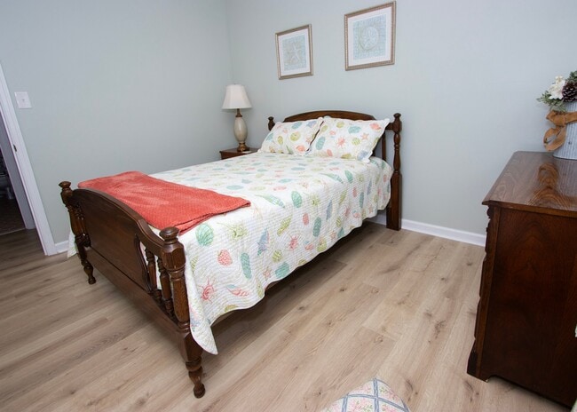 Photo - 2530 US-70