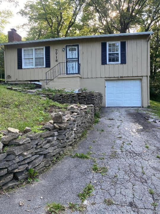 Building Photo - 7718 James A Reed Rd Rental