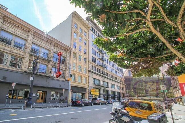 Building Photo - Downtown - 1 BR, 1 BA Condo, 769 Sq. Ft.  ... Unit #501