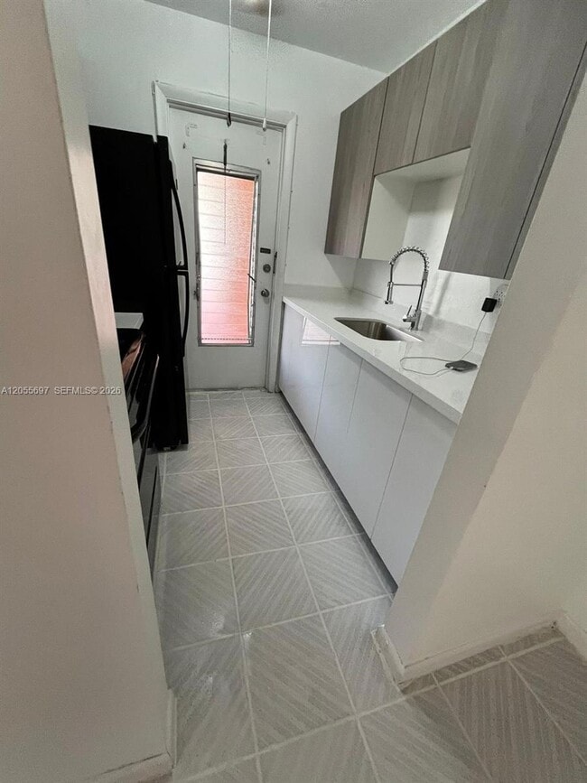 Photo - 2530 Pierce St Unit 106