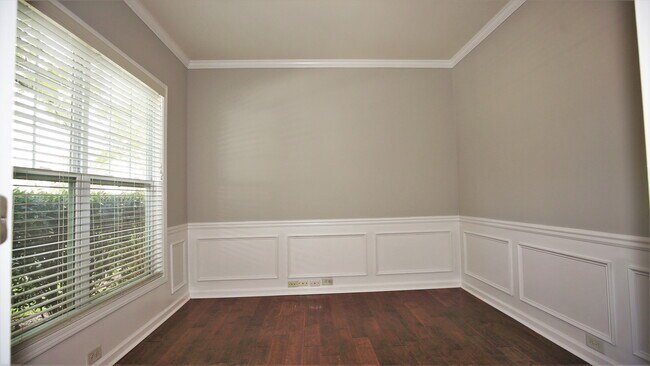 Photo - 3282 Briaroak Dr