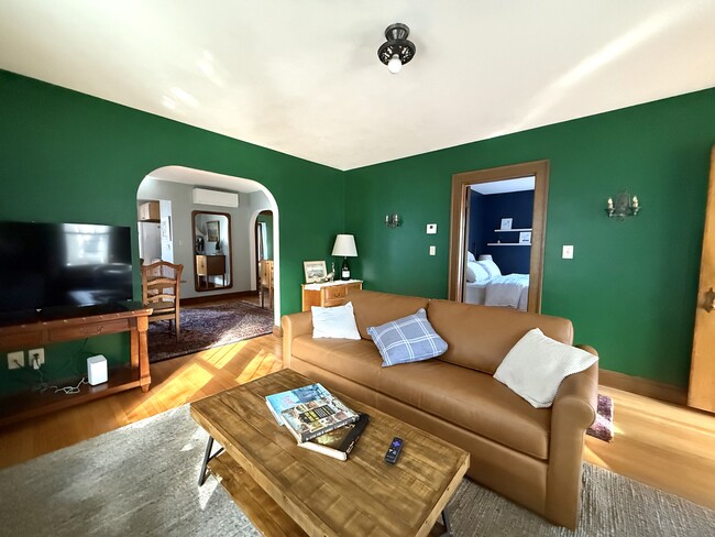 Photo - 5 Franklin St