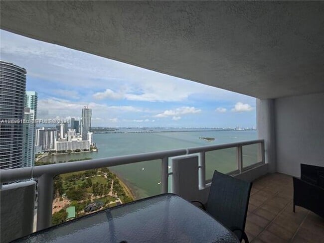 Photo - 1717 N Bayshore Dr
