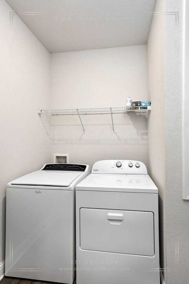 Photo - Modern 4BR 2 BA Home in Spanish Fort