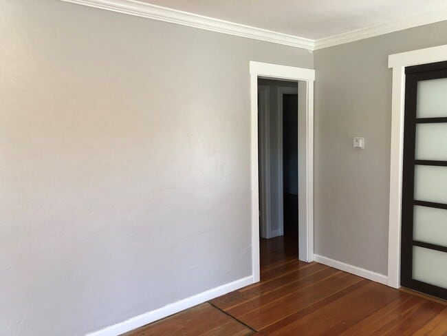 Photo - 2 Bedroom Bungalow close to BSU.