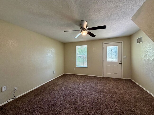 Photo - Single Family Home *LEASING SPECIAL AVAILABLE*