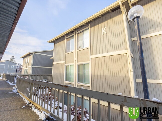 Building Photo - 6121 E 6th Ave Unit K217