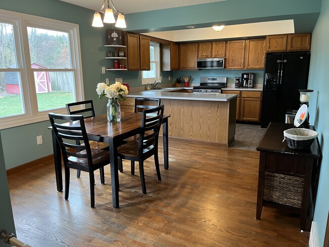 Photo - 24246 60th Ave