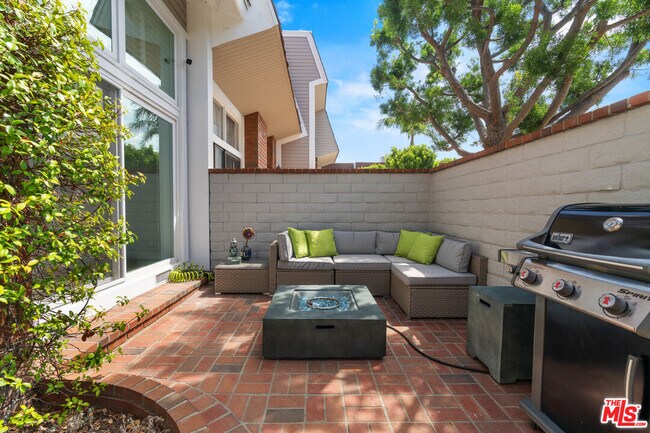 Photo - 13072 Maxella Ave Unidad 2