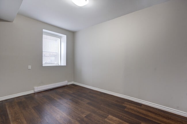 Photo - 82 Church St