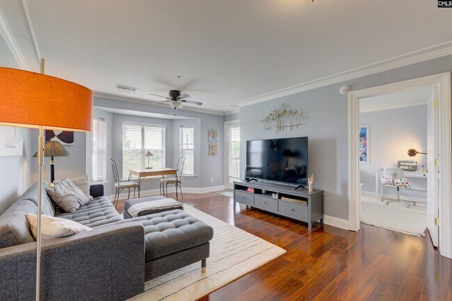Photo - 900 Taylor St