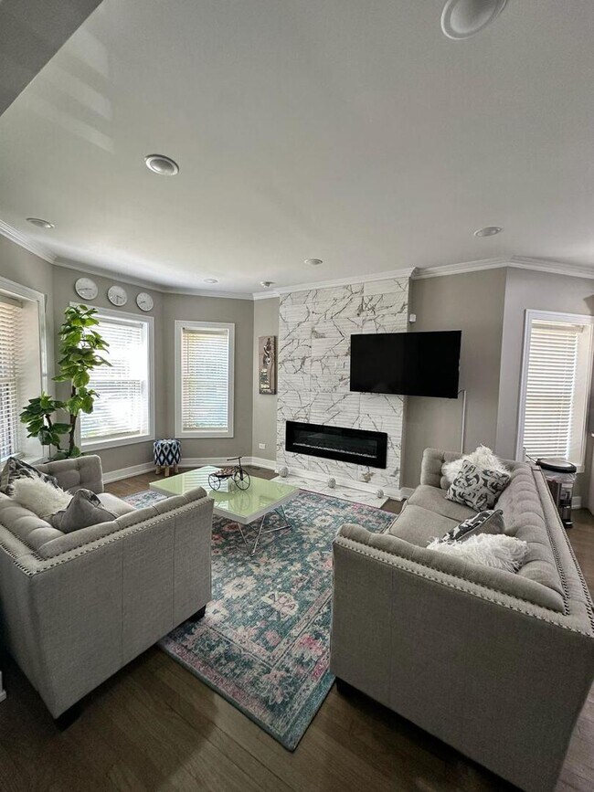 Photo - 6807 S Calumet Ave Unit 1