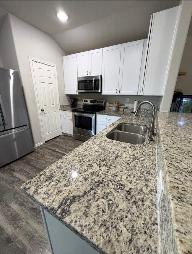 Photo - 21023 Twining Rose Ln