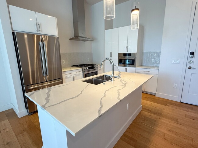 Photo - 3131 N Central Ave Unit 7004