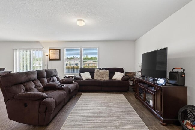 Photo - 12655 Cucumber Tree St