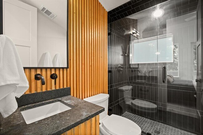 Photo - 3003 Ray Wood Dr