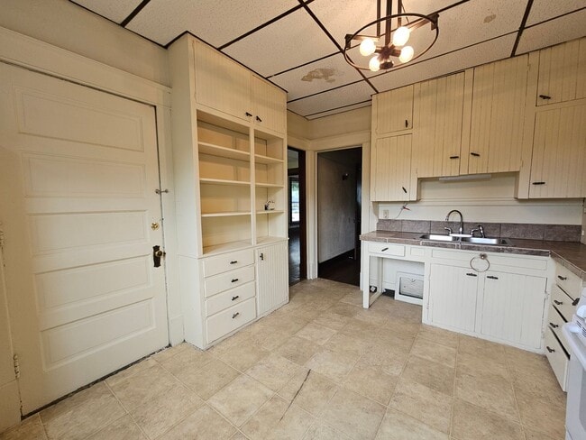 Photo - 215 18th St NE Unit 219