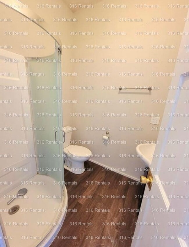 Photo - $1195 - 3 bed 1 bath - Single Family Home