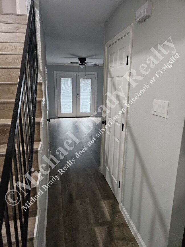 Photo - 3924 Scruggs Dr Unit C