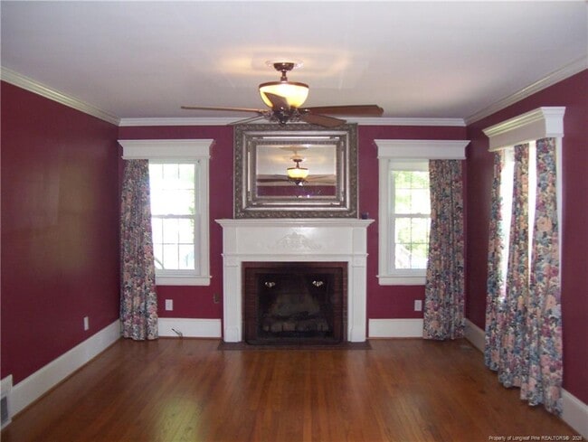 203 Sherman Dr