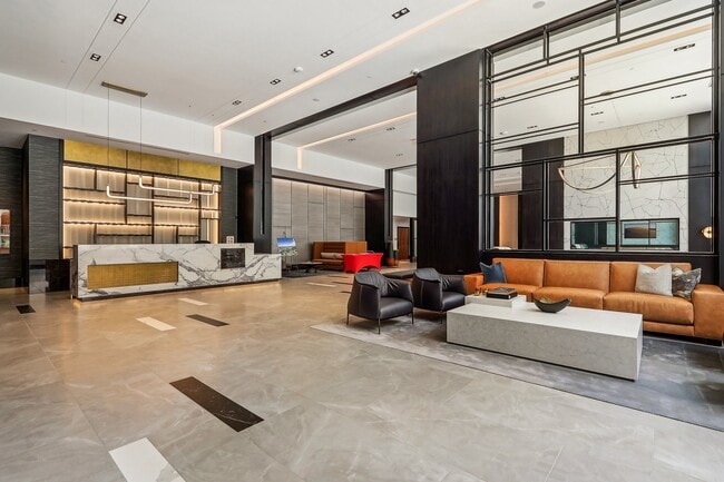 Rosslyn Towers