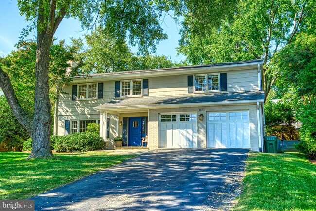 Photo - 8016 Birnam Wood Dr