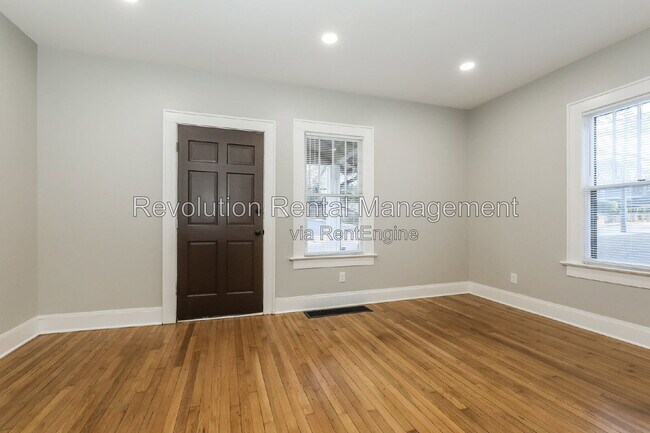 Photo - 2034 Cambridge Ave Unidad A