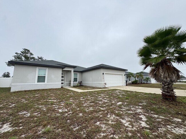 Photo - INCREDIBLE 4 Bedroom, 2 Bathroom Home in Poinciana!