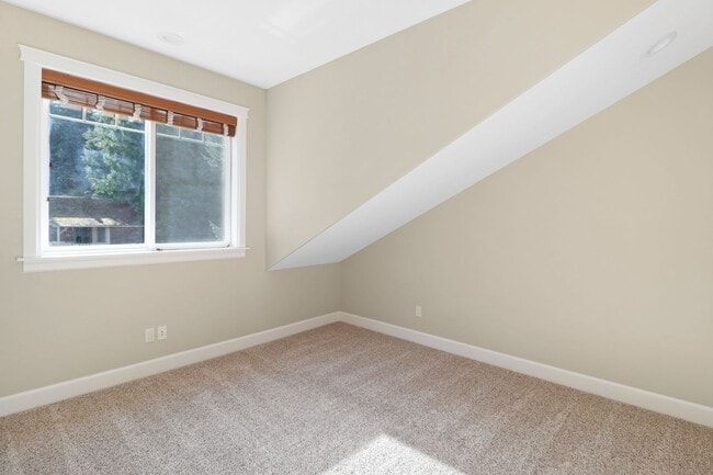 Photo - 338 N Cornet Bay Rd Unidad #A[21003198]^
