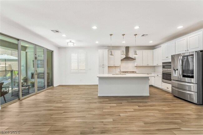 Photo - 877 Ariel Heights Ave